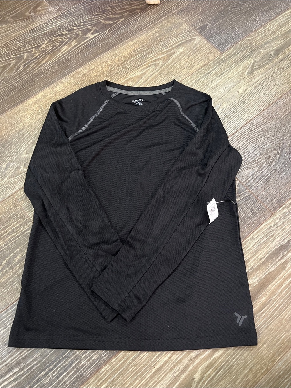 Old Navy Boy’s Long Sleeve Active Tee - Black